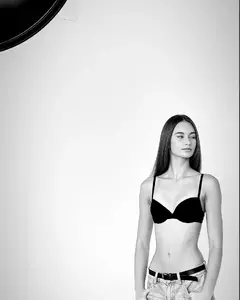 Кіра Кожинець