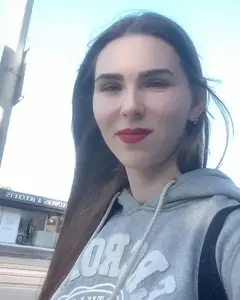 Анастасія Лещенко