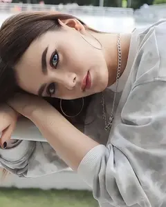 Лана Єрмакова