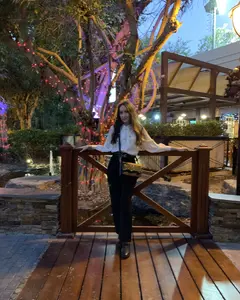 Олена Сулейманова