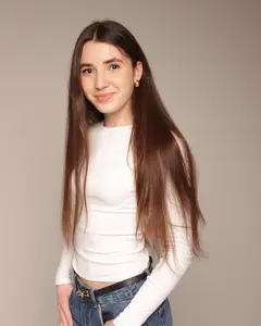 Лера Наконечная