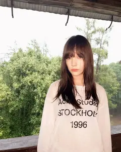 nadia 