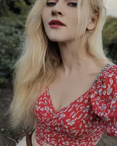 Яна Гусева