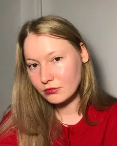 Лукреція Л