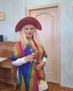 Оля Сверкунова