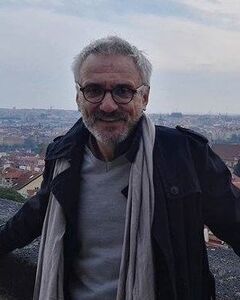 Валентин Николаев