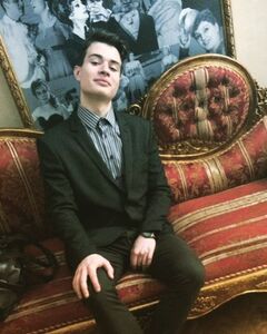 Євгеній Ларін