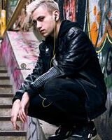 Adam Saint Claire