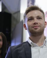 Роман 