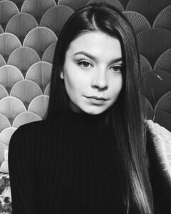 Ніна Козак