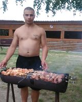 Артем Дерев