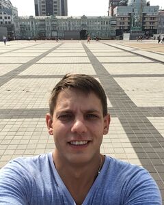Артем Негатін