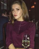 Анна Івченко