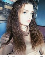Юлия Эльчканинова