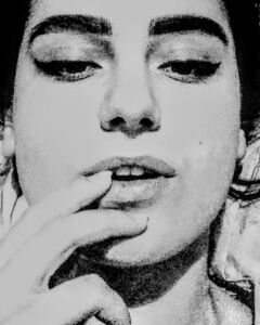 В K