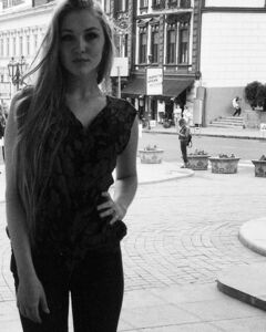 Оля Жученко