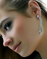 Діана Полос