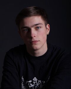 Кирилл Дмитренко