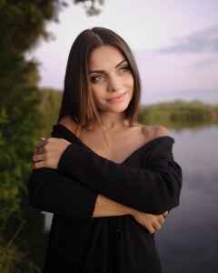 Юлия Вишневская