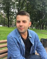 Максим Джума