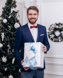 Андрей Олейник