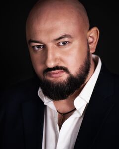 Денис Садченко