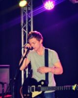 Макс Бондаренко