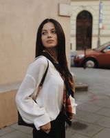 Анна Олейник