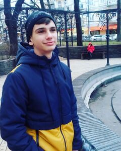 Максим Денисенко
