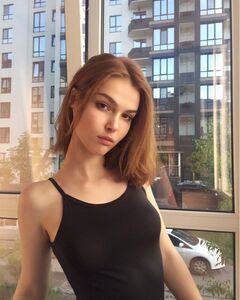 Колесник Миколаївна