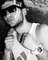 Артем Попов