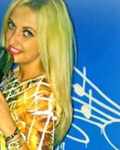 Олеся Вакар