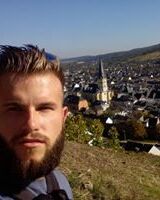 Михайло Нечуйвітер