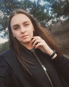 Олена Тюпа