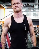 Александр Степаненко