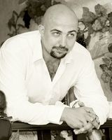 Валентин Кухарський