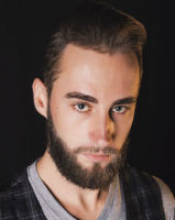 Дмитрий Накалюжный