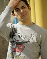 Владислав Иванов