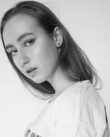 Лена Мягкая