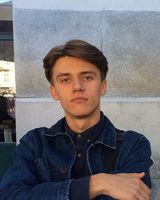 Данило Головін