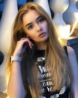 Анна Молчанова