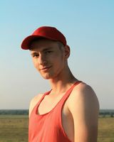 Максим Любенко