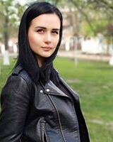 Яна Щебуняева