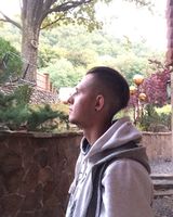 Денис Устюжанінов