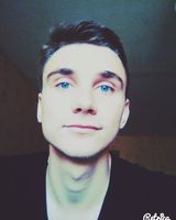 Влад Андрущак