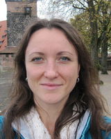 Алёна Байонг