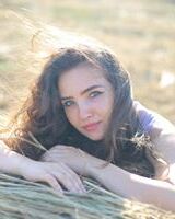 Алёна Быкова