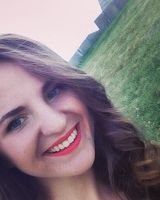 Катя Зазулінська