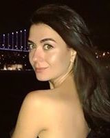 Светлана Чепразова