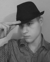 Глеб Иванов